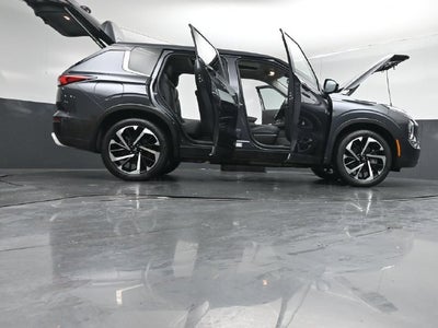 2025 Mitsubishi Outlander PHEV SE