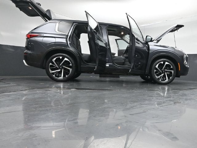 2025 Mitsubishi Outlander PHEV SE