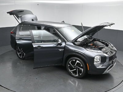 2025 Mitsubishi Outlander PHEV SE
