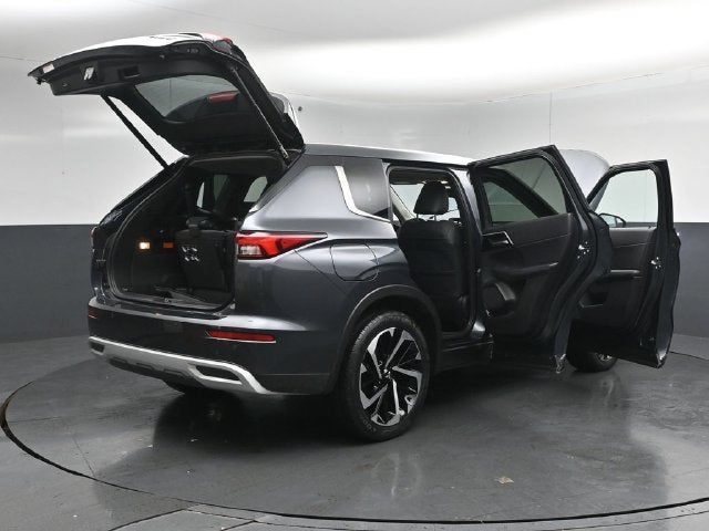 2025 Mitsubishi Outlander PHEV SE