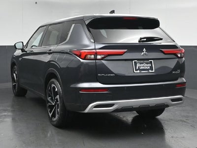 2025 Mitsubishi Outlander PHEV SE