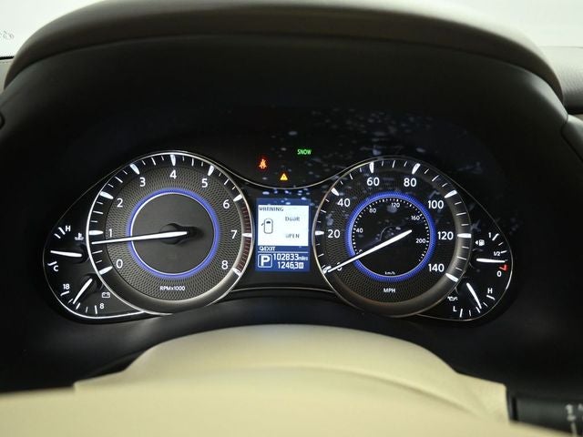 2016 INFINITI QX80 Tech