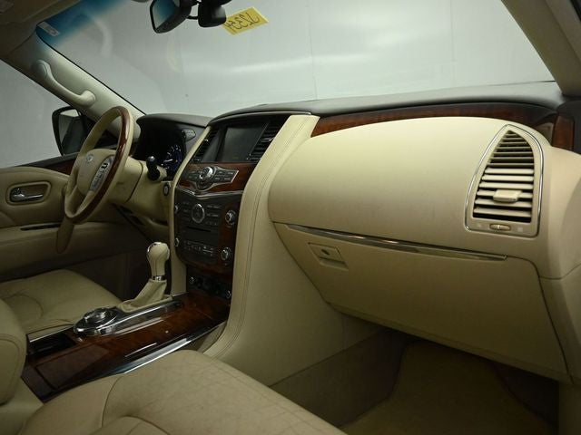 2016 INFINITI QX80 Tech