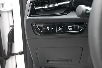 2025 Kia Niro SX
