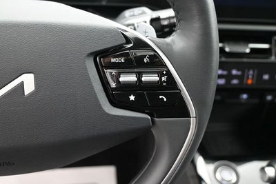 2025 Kia Niro SX
