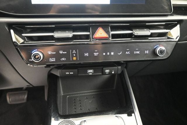 2025 Kia Niro SX