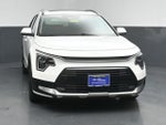 2025 Kia Niro SX