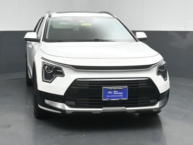 2025 Kia Niro SX