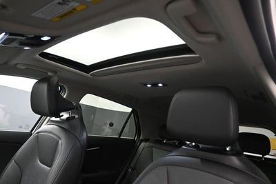 2025 Kia Niro SX