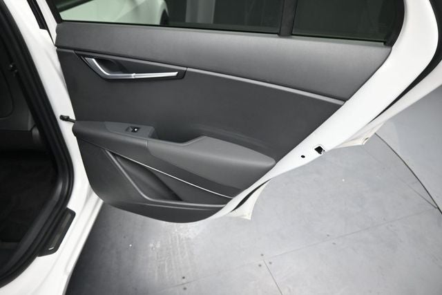 2025 Kia Niro SX