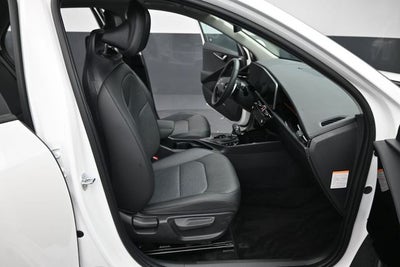 2025 Kia Niro SX