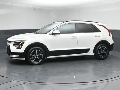 2025 Kia Niro SX