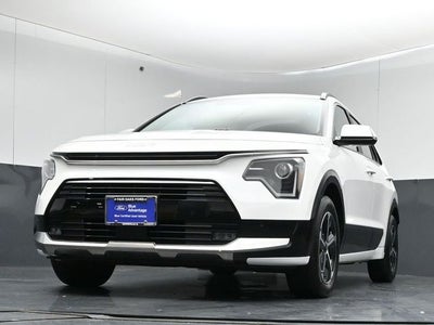 2025 Kia Niro SX
