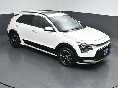 2025 Kia Niro SX