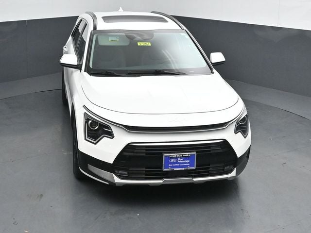 2025 Kia Niro SX