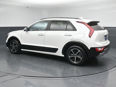 2025 Kia Niro SX