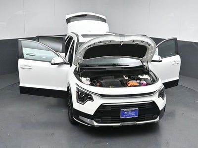 2025 Kia Niro SX