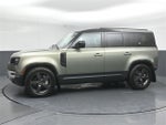 2022 Land Rover Defender 110 SE
