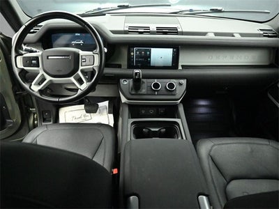 2022 Land Rover Defender 110 SE