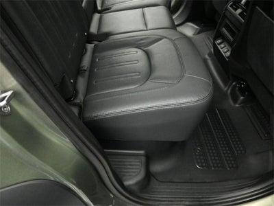 2022 Land Rover Defender 110 SE