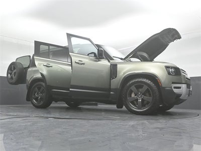 2022 Land Rover Defender 110 SE
