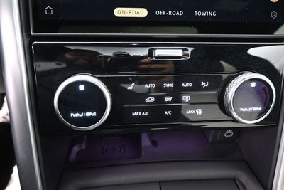 2024 Land Rover Discovery Metropolitan Edition