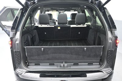 2024 Land Rover Discovery Metropolitan Edition