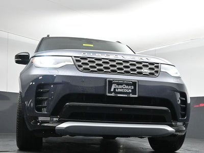 2024 Land Rover Discovery Metropolitan Edition