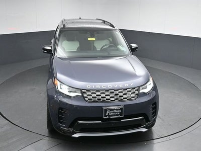 2024 Land Rover Discovery Metropolitan Edition