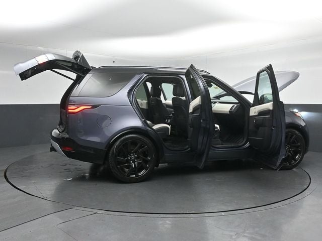 2024 Land Rover Discovery Metropolitan Edition