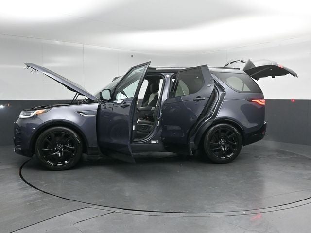 2024 Land Rover Discovery Metropolitan Edition