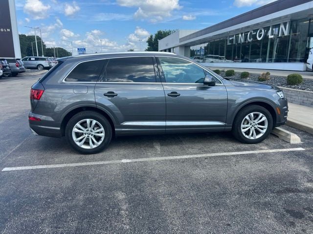 2019 Audi Q7 55 Premium quattro