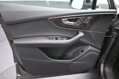 2020 Audi Q7 55 Premium quattro