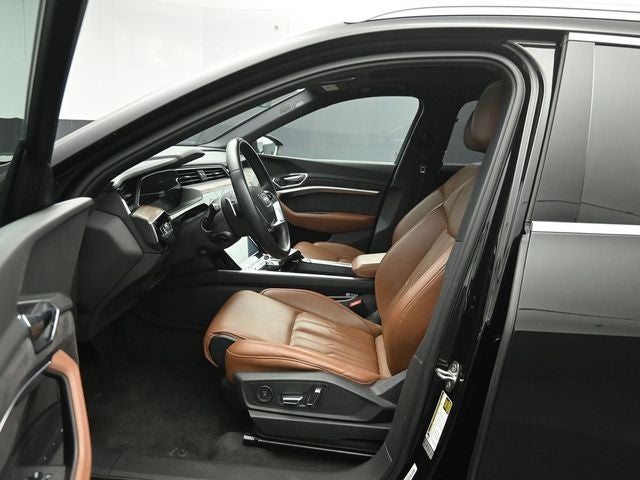 2019 AUDI E-TRON - Image 10