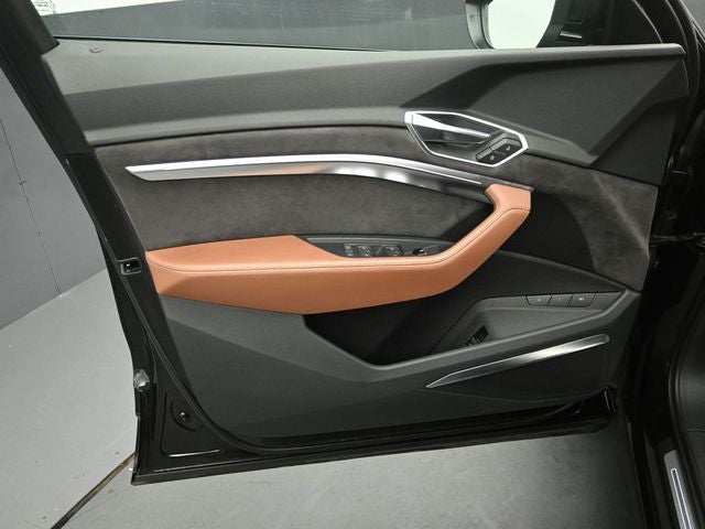 2019 AUDI E-TRON - Image 21