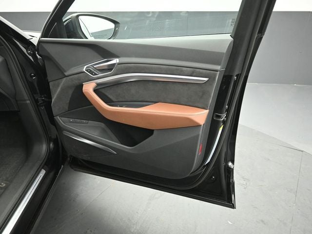 2019 AUDI E-TRON - Image 34