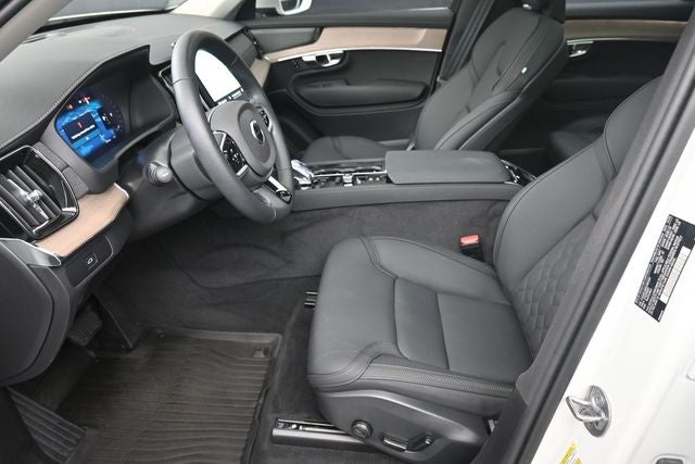 2025 Volvo XC90 B6 Plus 6-Seater 2025.5