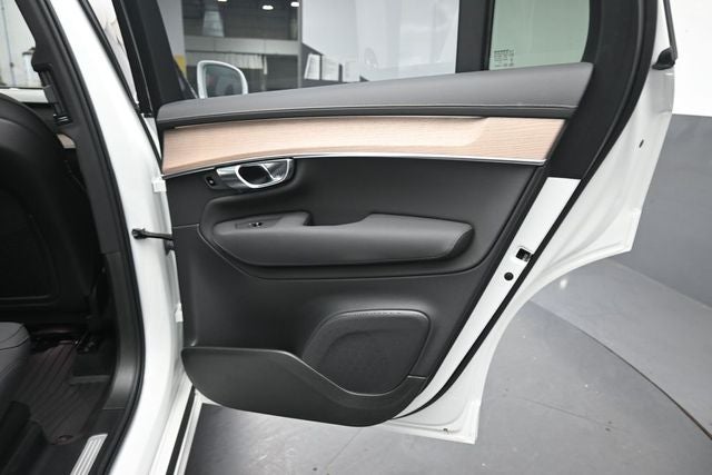 2025 Volvo XC90 B6 Plus 6-Seater 2025.5