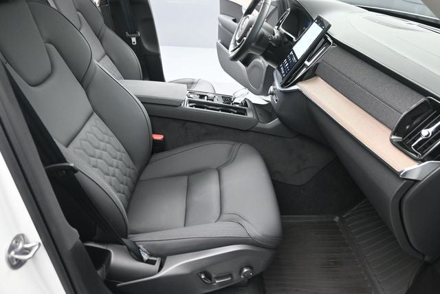 2025 Volvo XC90 B6 Plus 6-Seater 2025.5