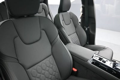 2025 Volvo XC90 B6 Plus 6-Seater 2025.5