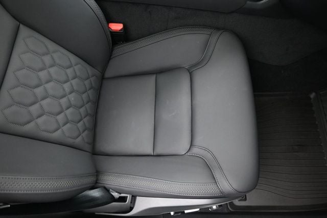2025 Volvo XC90 B6 Plus 6-Seater 2025.5