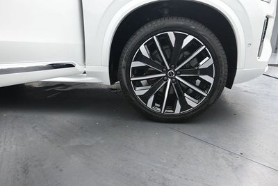 2025 Volvo XC90 B6 Plus 6-Seater 2025.5