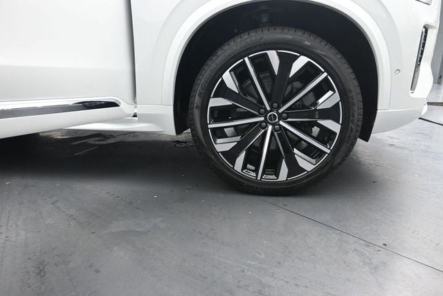 2025 Volvo XC90 B6 Plus 6-Seater 2025.5