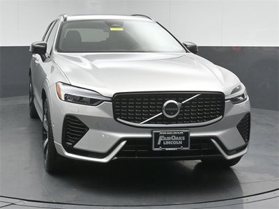 2022 Volvo XC60 Recharge Plug-In Hybrid T8 R-Design