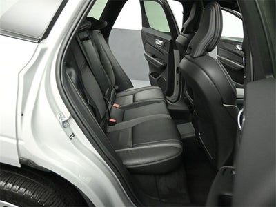 2022 Volvo XC60 Recharge Plug-In Hybrid T8 R-Design