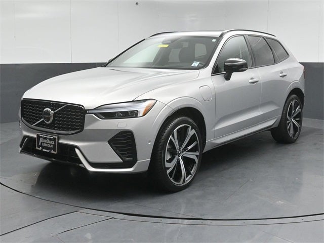 2022 Volvo XC60 Recharge Plug-In Hybrid T8 R-Design