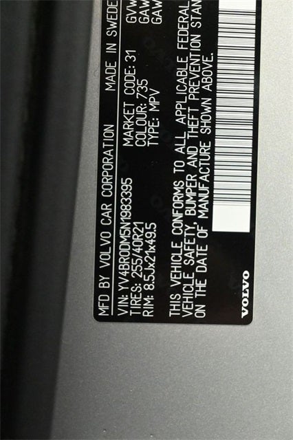 2022 Volvo XC60 Recharge Plug-In Hybrid T8 R-Design