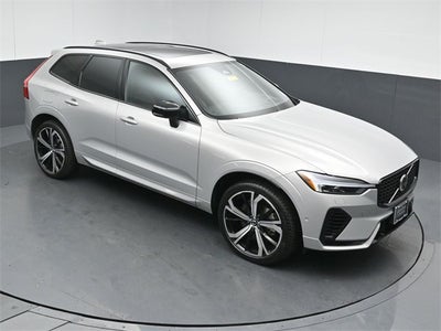 2022 Volvo XC60 Recharge Plug-In Hybrid T8 R-Design