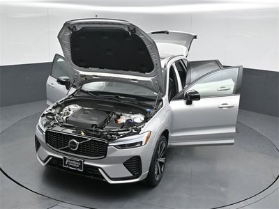 2022 Volvo XC60 Recharge Plug-In Hybrid T8 R-Design
