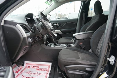 2020 Jeep Cherokee Base